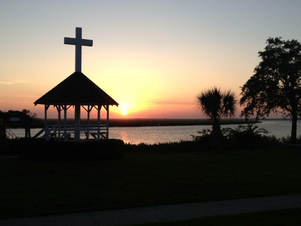Epworth By The Sea Hotel St. Simons Island Bagian luar foto